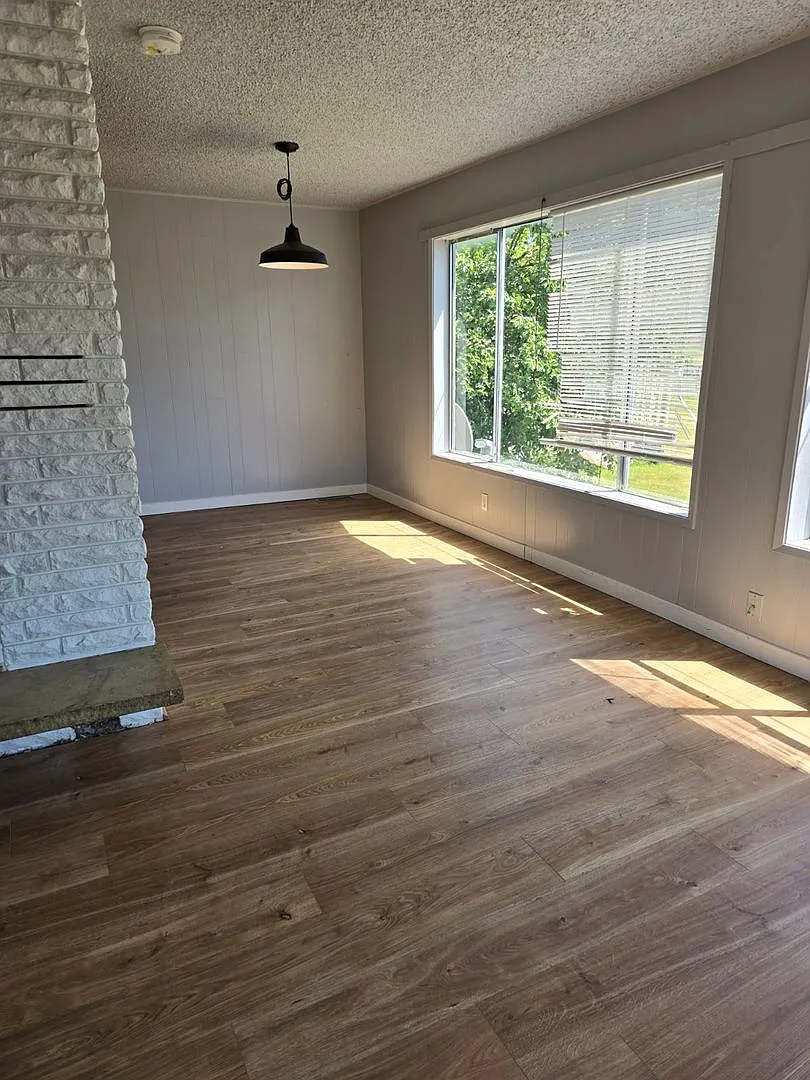 Callahan Duplex — Photo 4