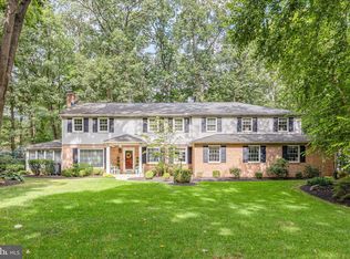 5016 Woodbox Ln, Mechanicsburg, PA