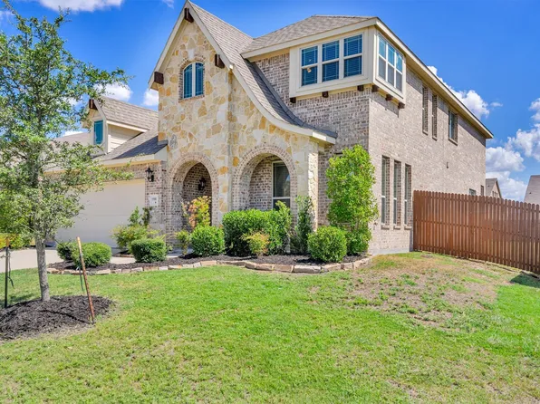 1988 Brenham Dr, Heartland, TX 75126