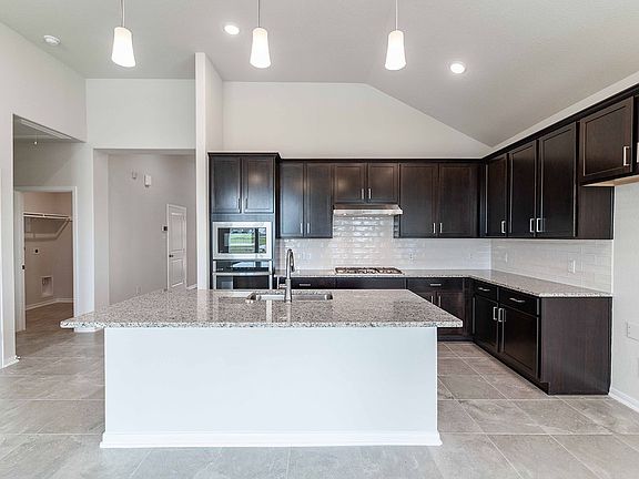 5th image of 10723 Amador Peak Dr