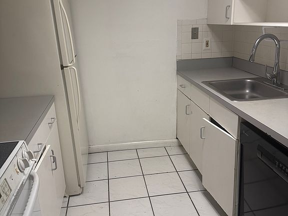 2nd image of 14201 SW 88th St APT 105D
