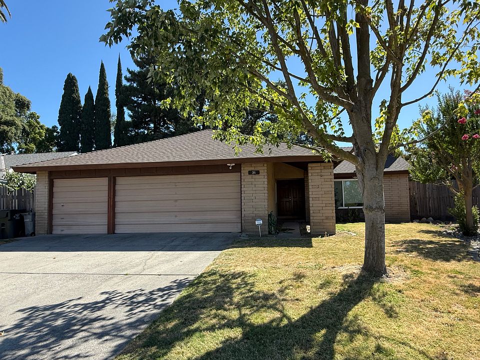 1st image of 31 Fallwind Cir