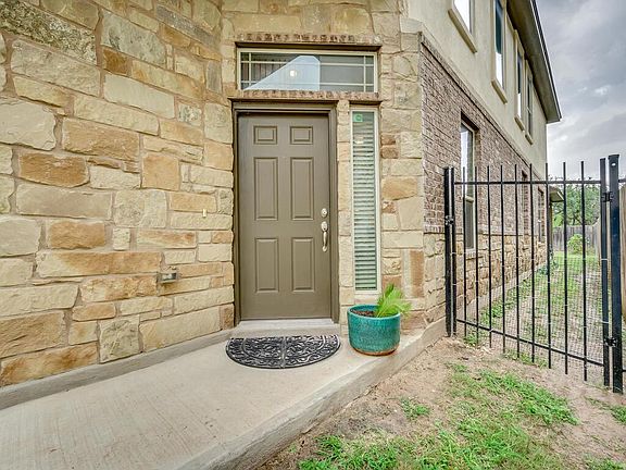 4th image of 1401 Little Elm Trl Unit 211