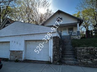 4220 Brooklyn Ave, Kansas City, MO 64130