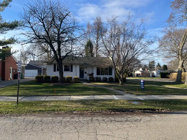 15859 Buckingham Ave, Beverly Hills, MI 48025