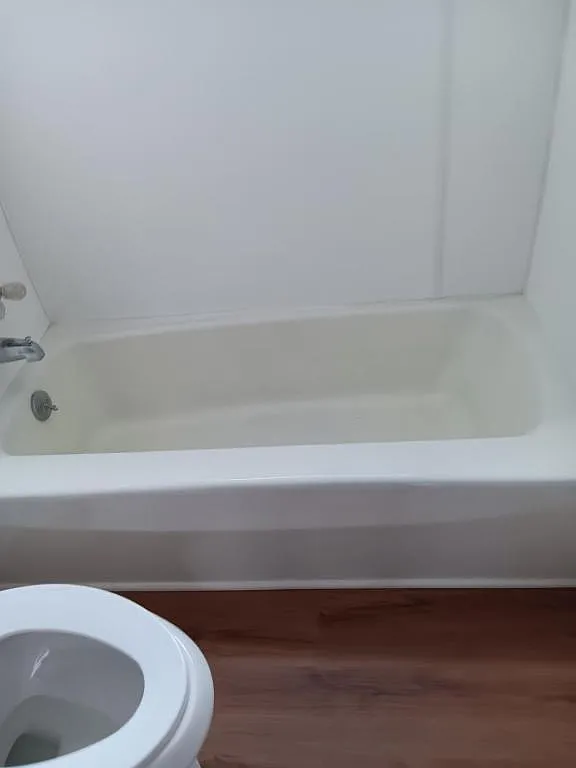 103 N Russell St Apt 2 — Photo 3