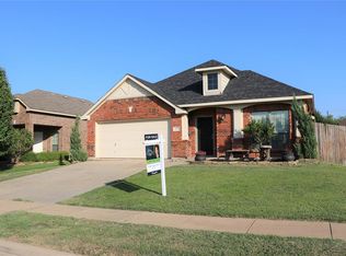 917 Remington Ranch Rd, Mansfield, TX 76063