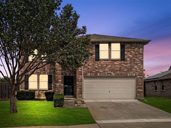 1701 Silverwood Ln