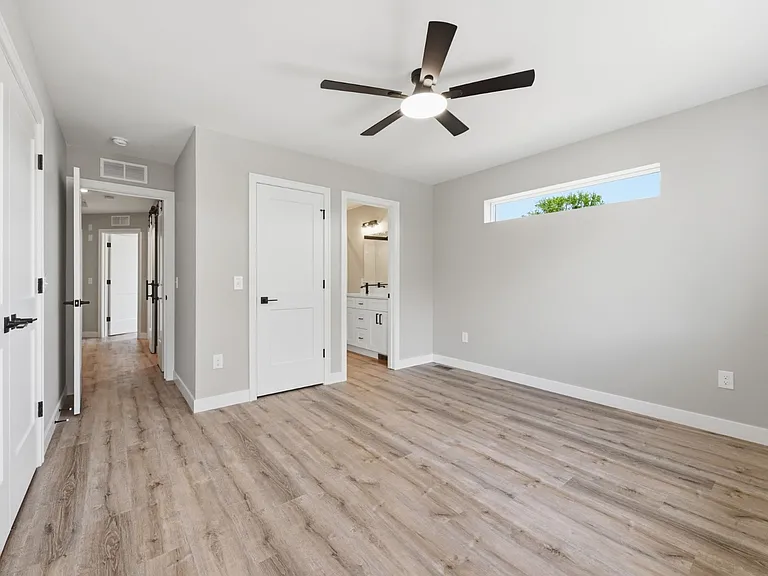 4726 Walworth Ave #1 — Photo 20