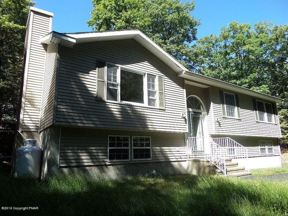1st image of 135 Arrowood Dr