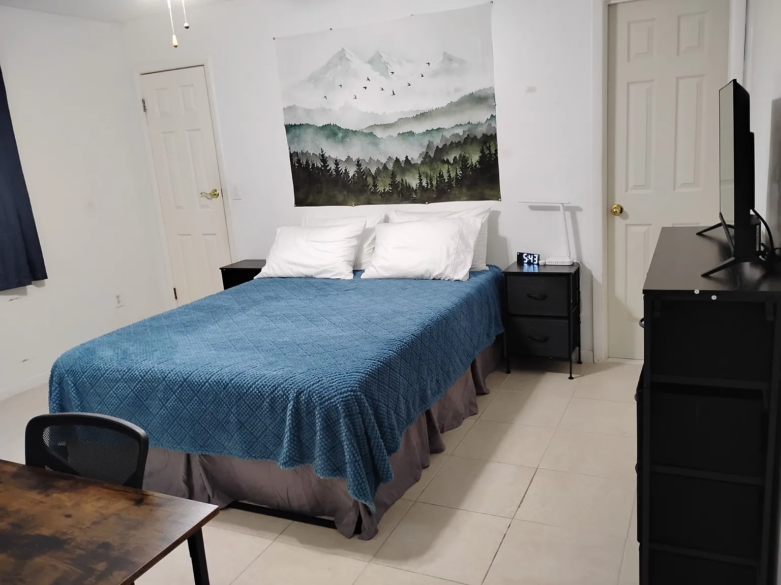 3 bed, 1521 sqft, $800 — Photo 2