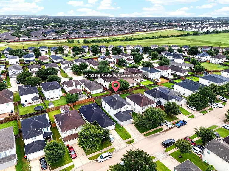 20722 Fair Castle Dr — Photo 36