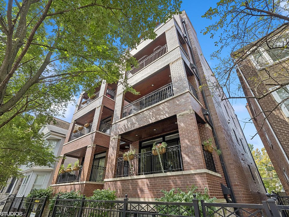 1st image of 2848 N Sheffield Ave APT 3S