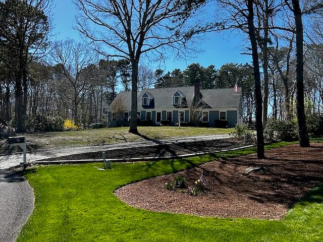 1st image of 25 Nicholas Drive