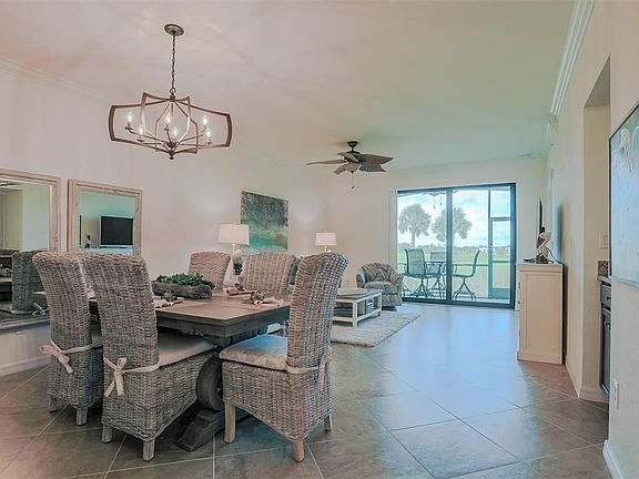 5th image of 5507 Palmer Cir Unit 105