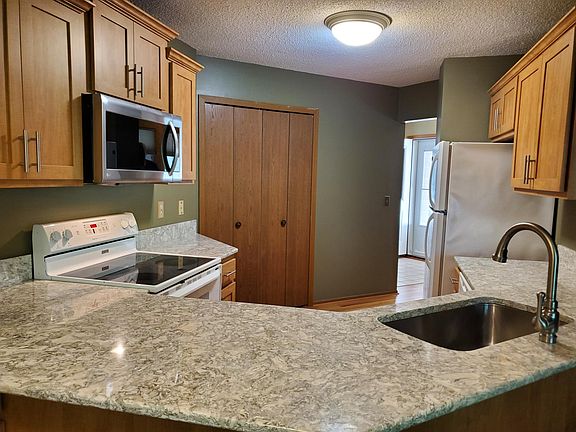 5th image of 3635 Saint Francis Way APT F