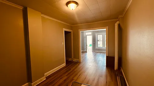 212 N Hall St Photo 1 212 N Hall St Photo 1