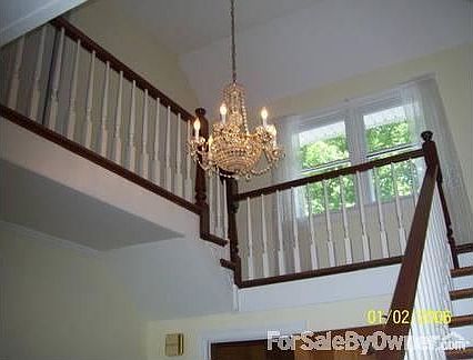Balcony/Staircase