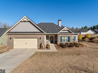 117 Coulter Woods Dr, Locust Grove, GA 30248