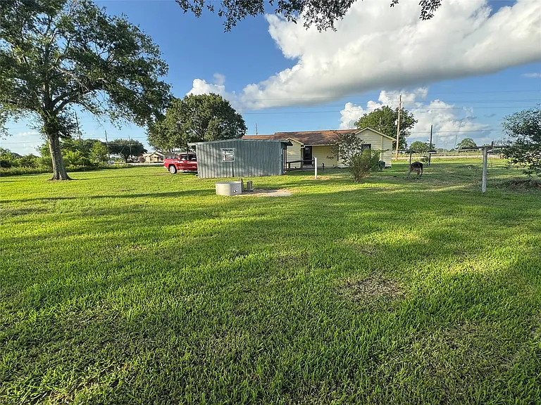 17930 Highway 36 — Photo 14