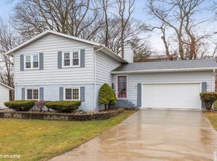 1018 McCoy Rd, Evansdale, IA 50707