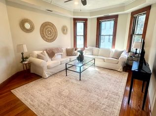 261 E St #2, Boston, MA 02127
