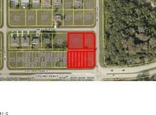 2351 Diplomat Pkwy E, Cape Coral, FL 33909