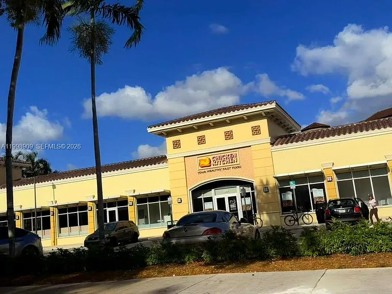 15515 N Miami Lakeway #202-11 — Photo 28