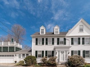 152 Leonard St, Gloucester, MA 01930