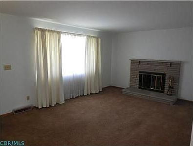 3rd image of 1081 Kennington Ave