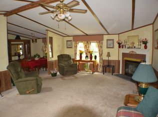 511 W Sherman St, Windfall, IN 46076