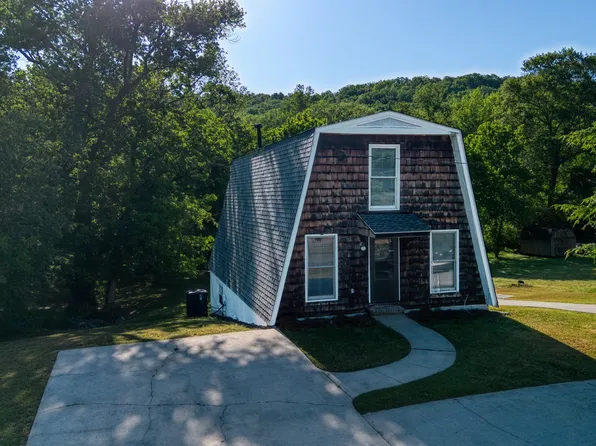 557 Reeceburg Rd SE, Silver Creek, GA 30173