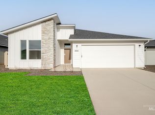 3806 E Syracuse St, Nampa, ID 83686