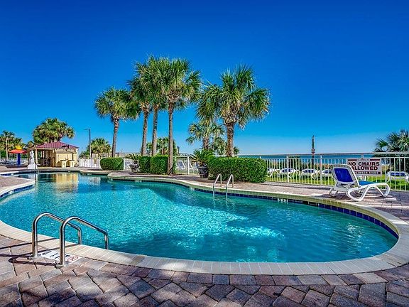 5th image of 2000 Ocean Blvd. N #517