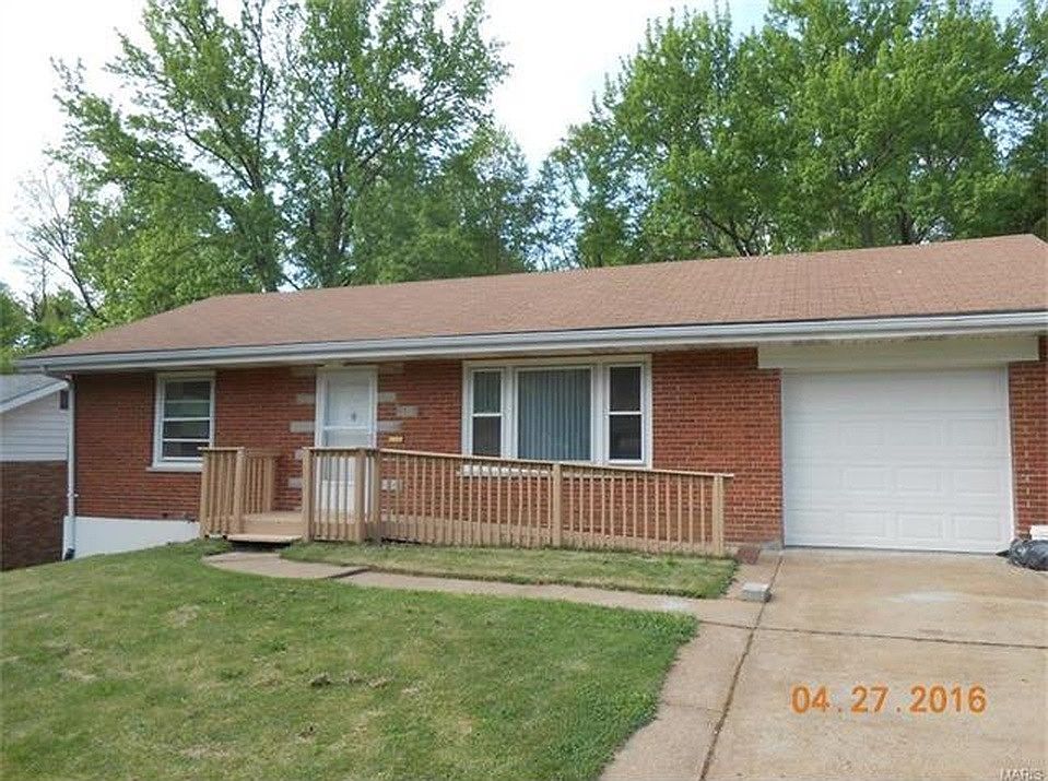 1st image of 8315 Hawkesbury Dr