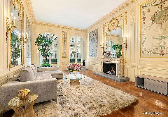 5th image of 10 E 62nd St