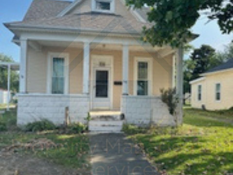 1st image of 514 E 20th St