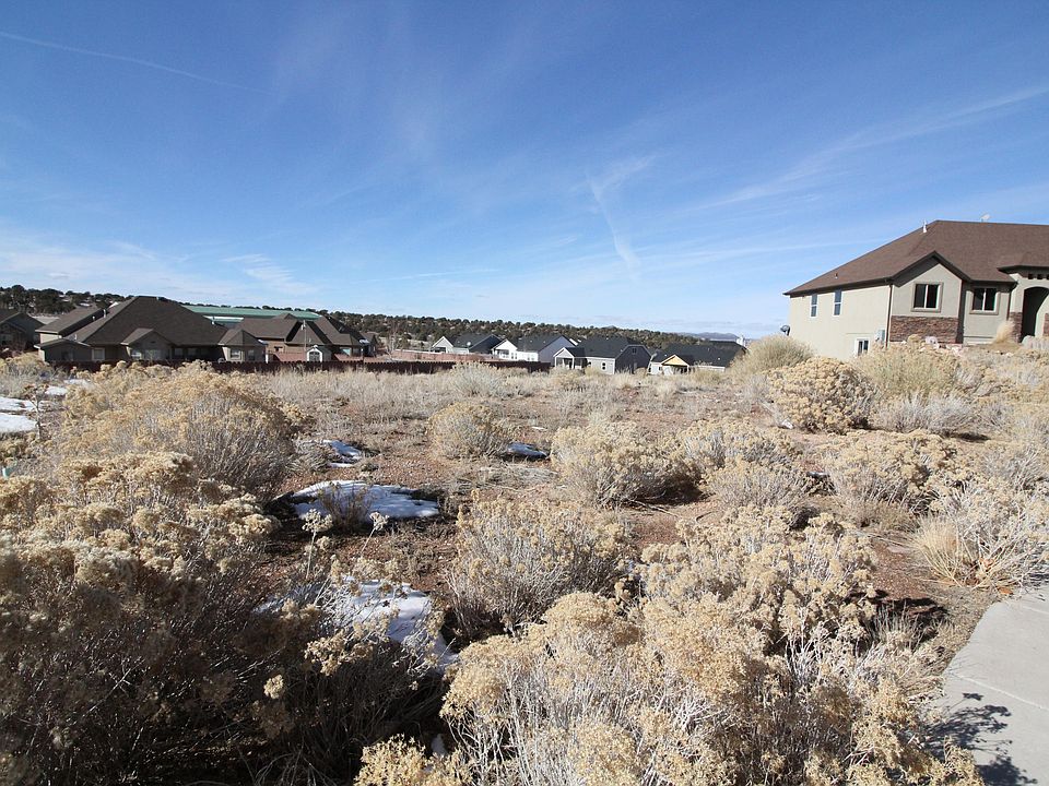 1st image of 32 S Padre Dr