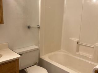 14 Jerry Ln, Hendersonville, NC 28739