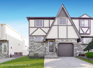 356 Gurley Ave, Staten Island, NY