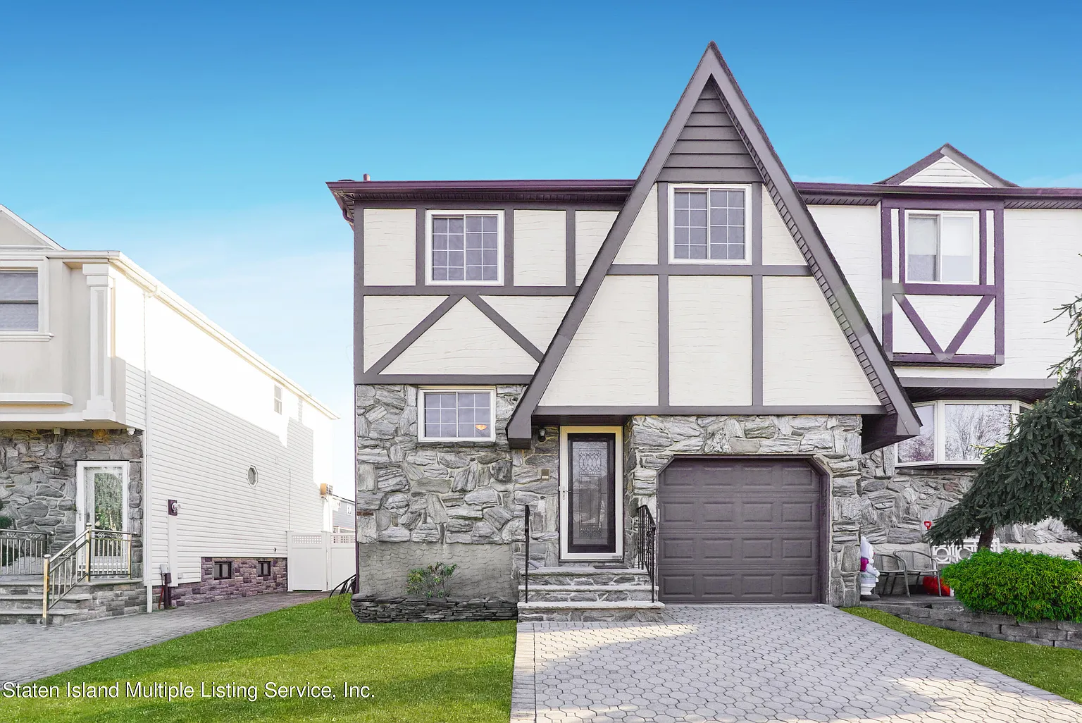 356 Gurley Ave photo 1