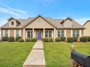 1129 Abundance Dr, Locust Grove, GA
