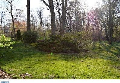 3rd image of 28 Woods Way