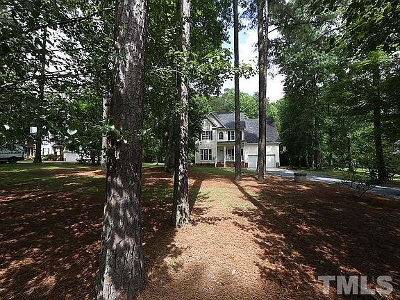 4th image of 5574 Farmington Dr