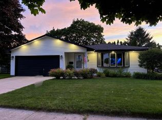 3820 S 16th St, Sheboygan, WI 53081