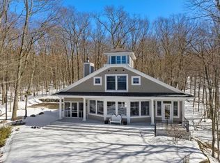 9664 Middle Village Rd, Harbor Springs, MI 49740