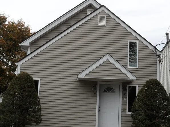 33 Mettler St #A, Woodbridge, CT 06525