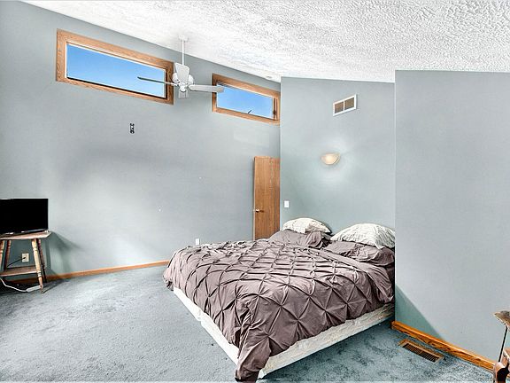 5th image of 4760 W Vw Ave