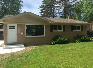 538 Rosemont Ave, Saline, MI 48176