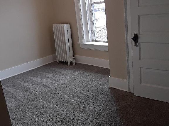 4th image of 453 Penora St APT 5